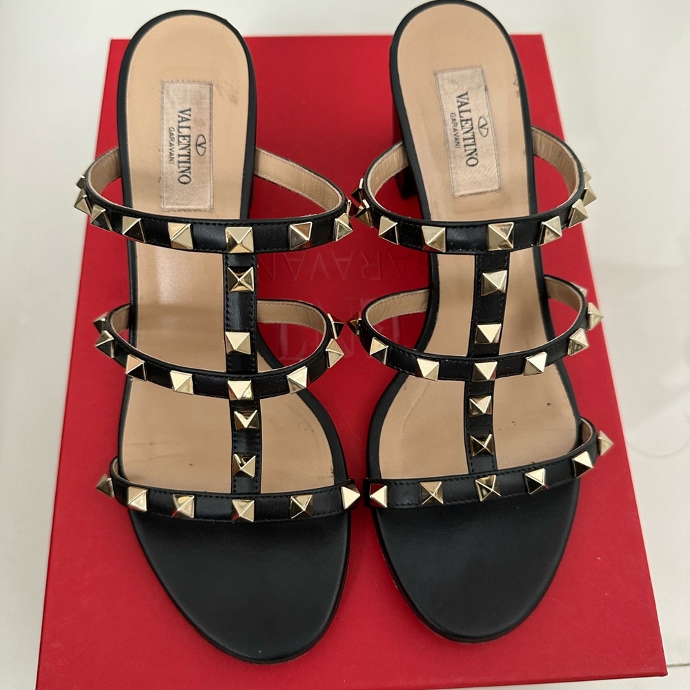 Valentino Rockstud Leather Slide Sandals Size 38